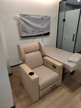 Кресло для инфузий с дизайном  – обзор и цена Iv Infusion Pole